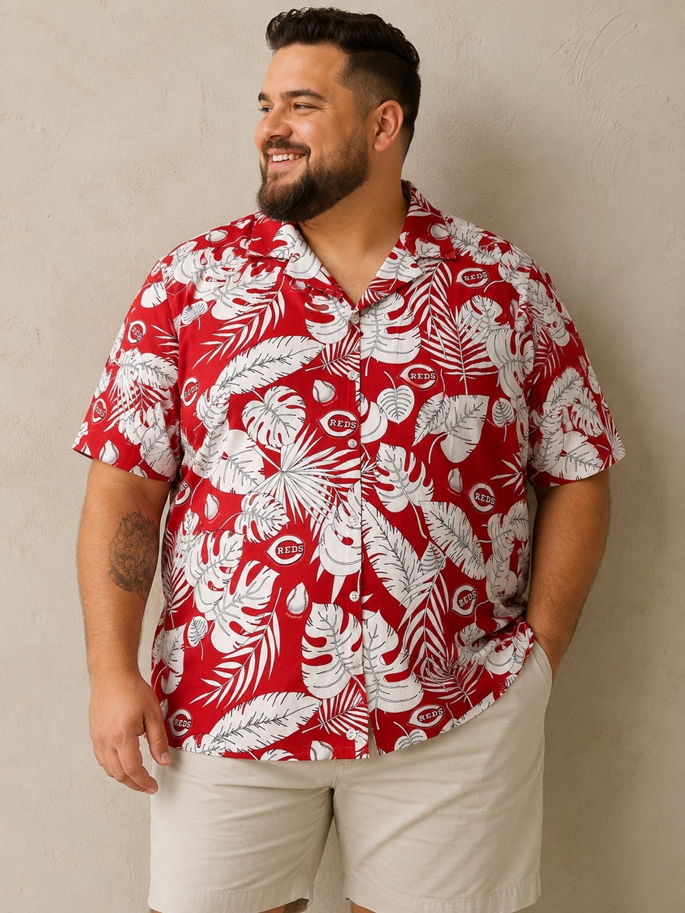 Cincinnati Reds 
Red and White Hawaiian Shirt with Leaf Print